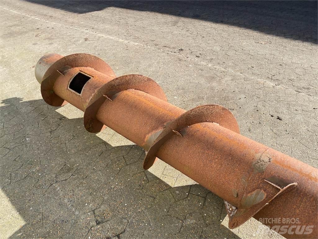 Dronningborg 16 Combine harvester spares & accessories