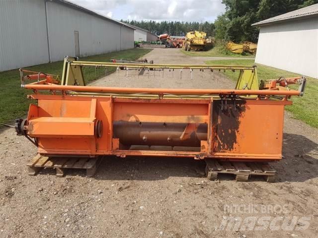 Dronningborg 9 Combine harvester spares & accessories