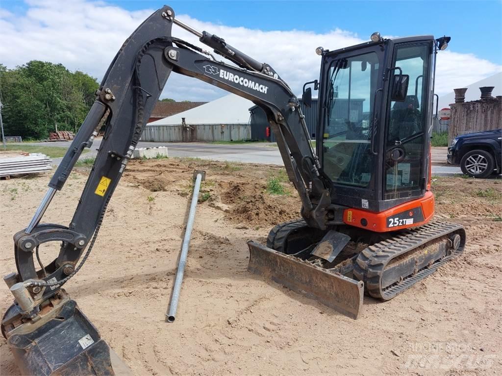 Eurocomach 25ZT Mini excavators < 7t