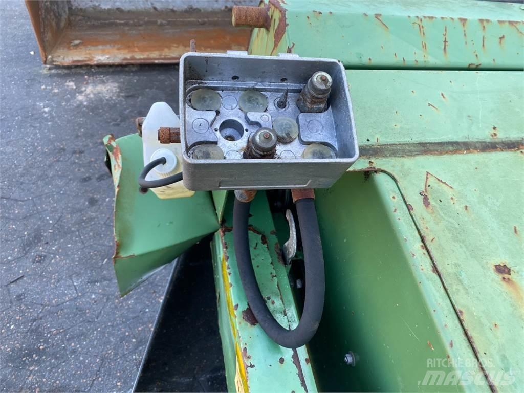 Fendt 8350 Combine harvester spares & accessories