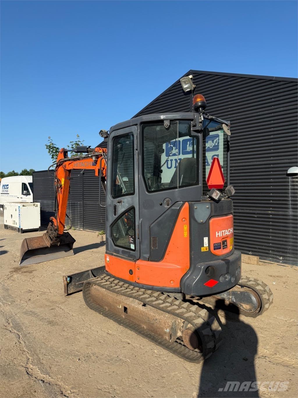 Hitachi ZX33 Mini excavators < 7t