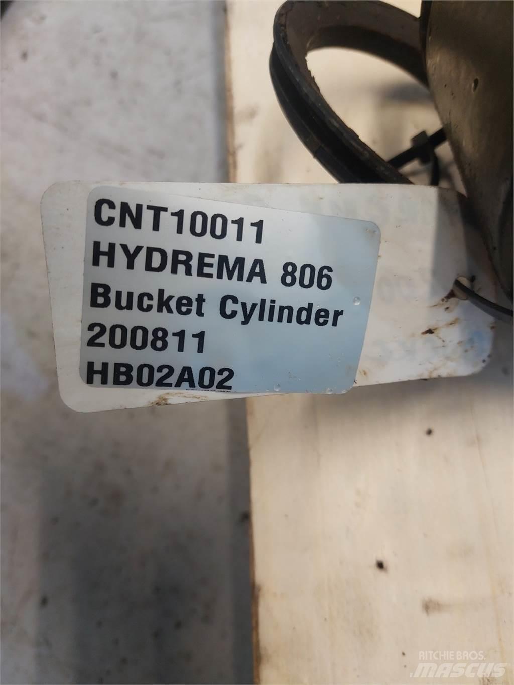 Hydrema 806 TLB's