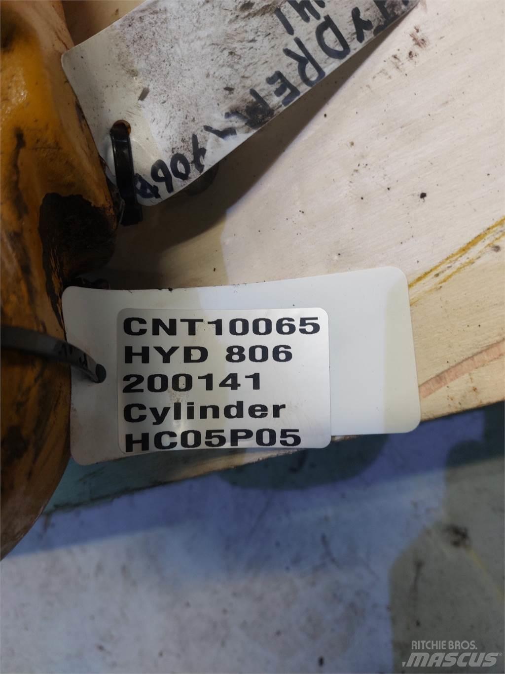 Hydrema 806 TLB's