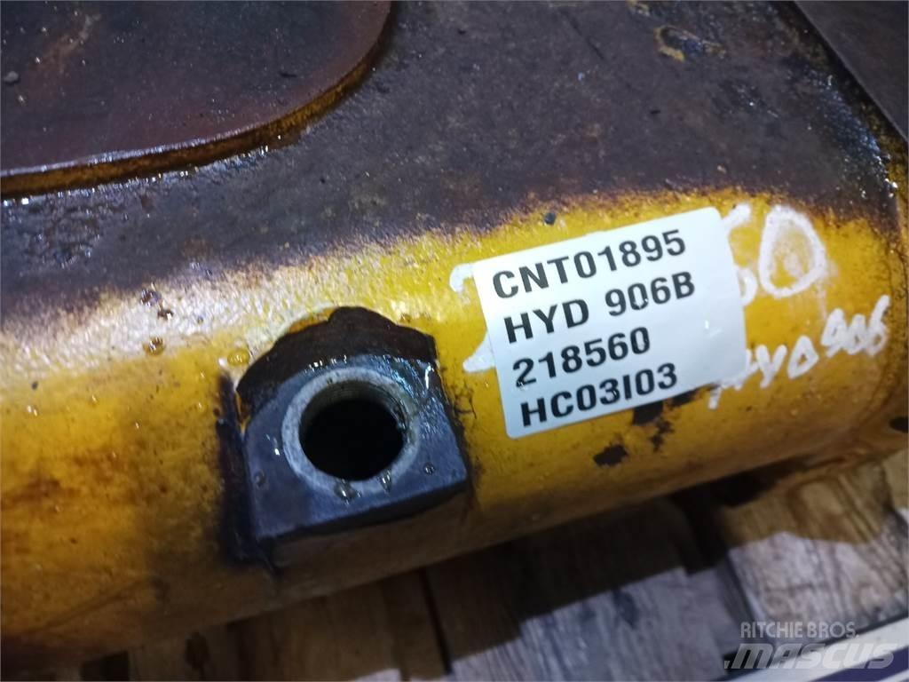 Hydrema 906B TLB's