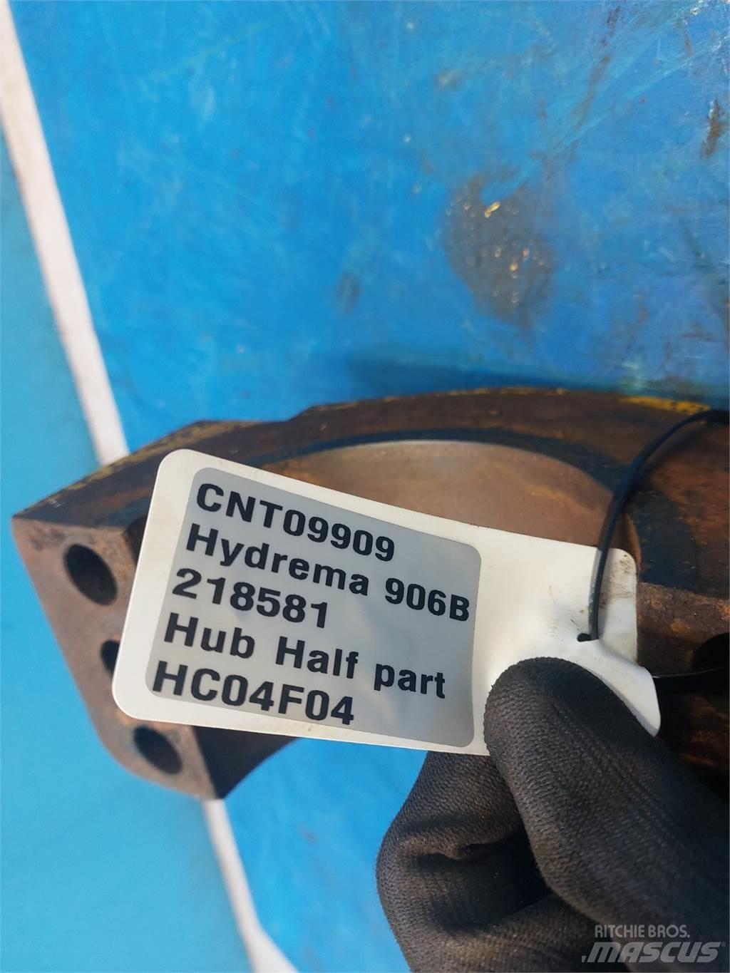 Hydrema 906B TLB's
