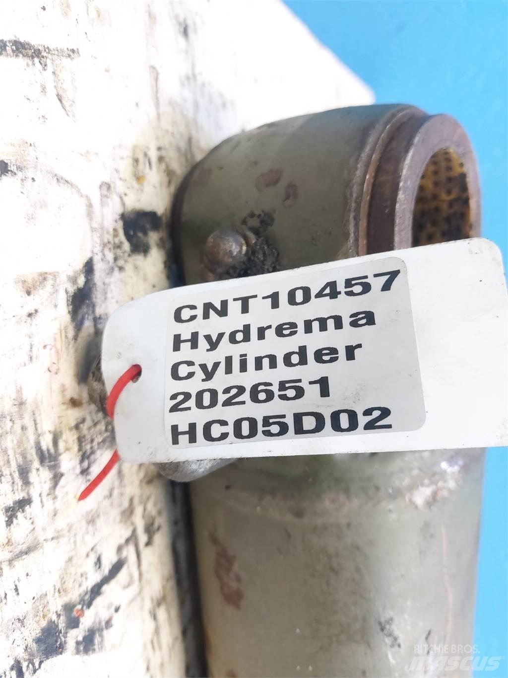 Hydrema 906B TLB's