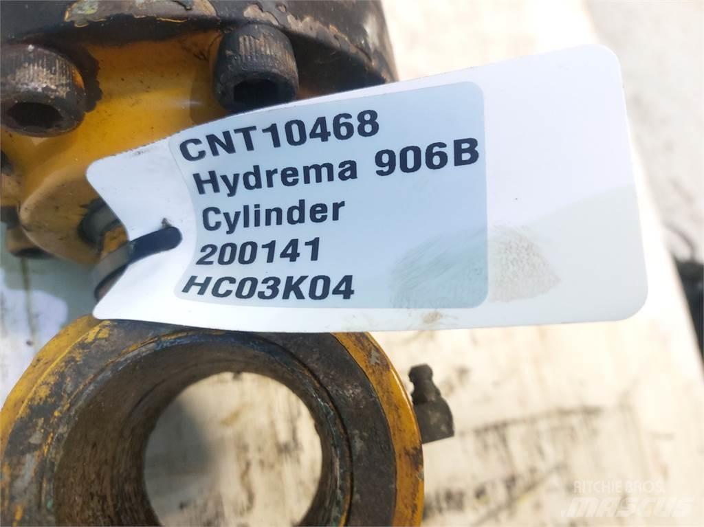 Hydrema 906B TLB's