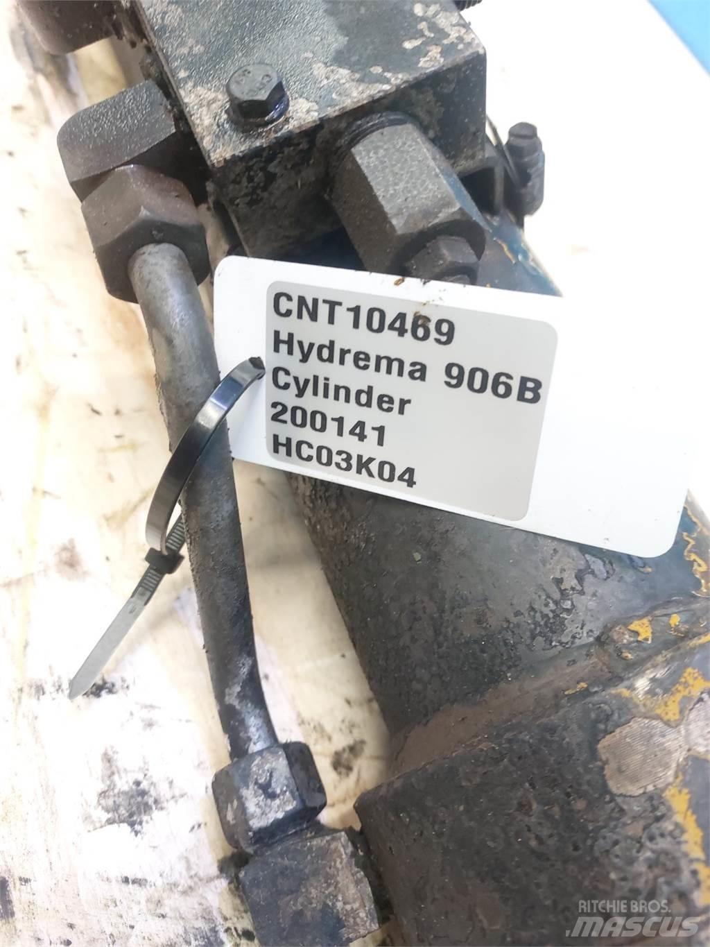 Hydrema 906B TLB's