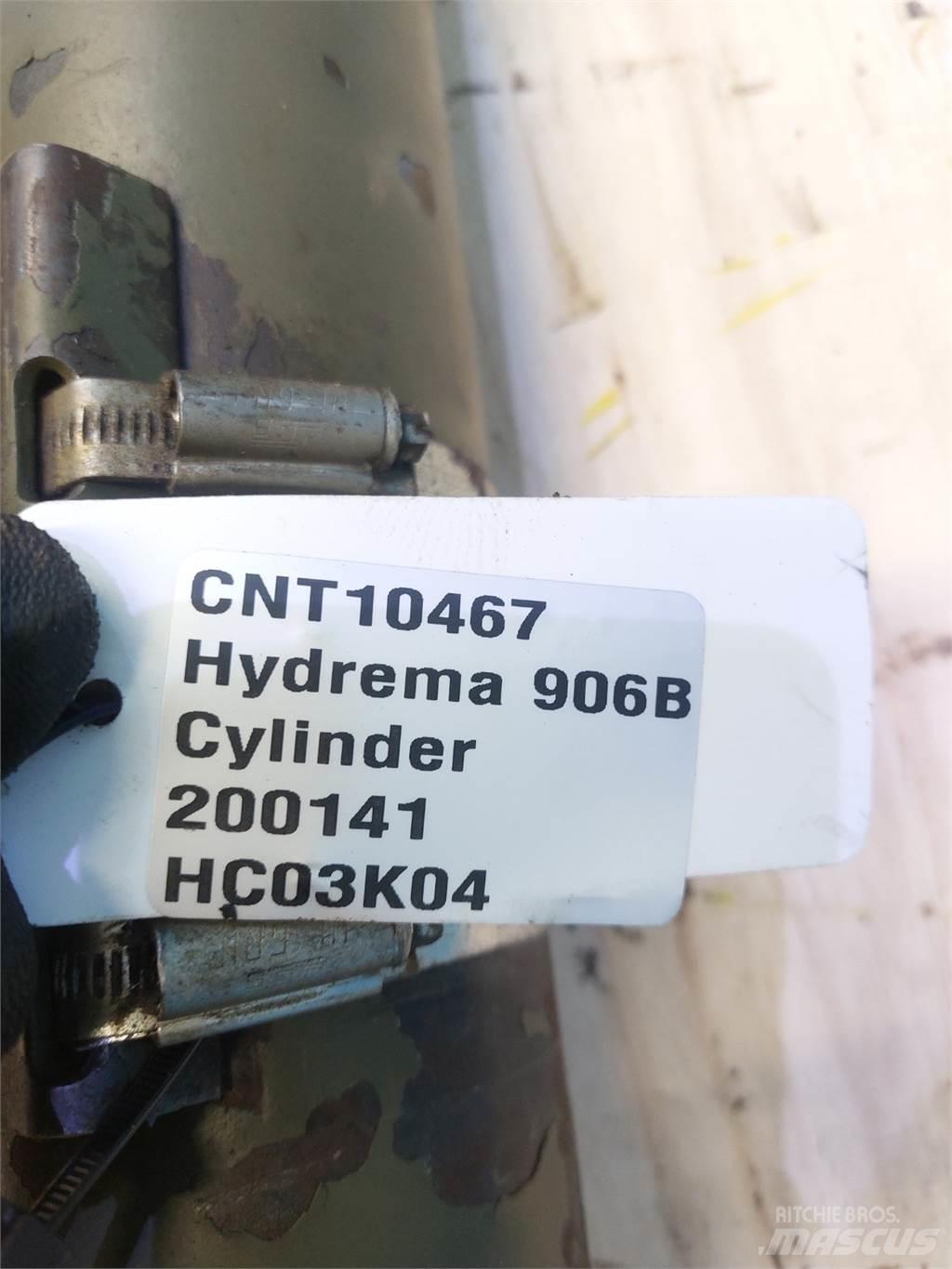 Hydrema 906B TLB's