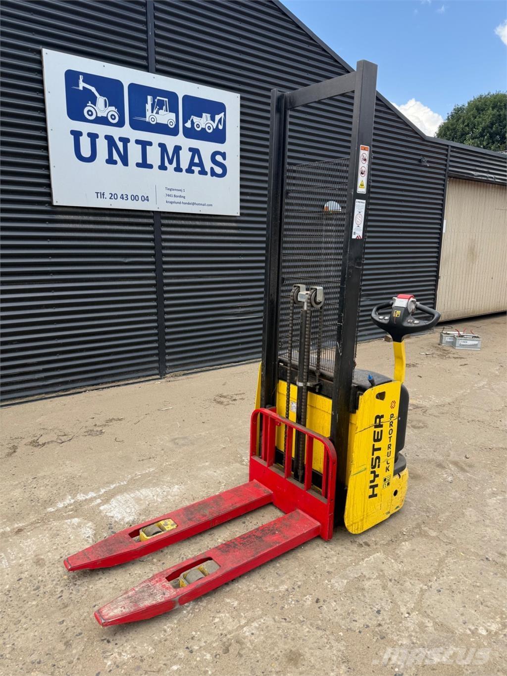 Hyster S1.0 Hand pallet stackers