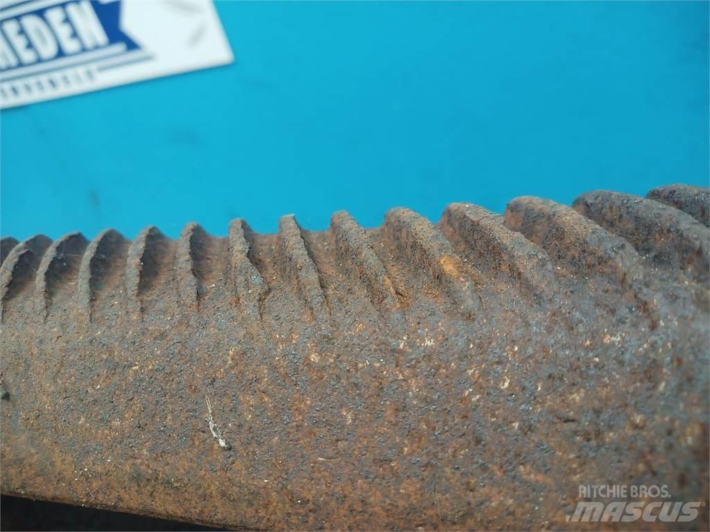 John Deere 1042 Combine harvester spares & accessories
