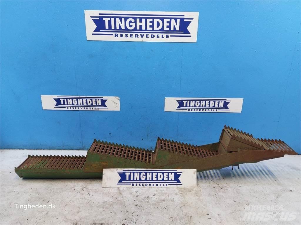 John Deere 1042 Combine harvester spares & accessories