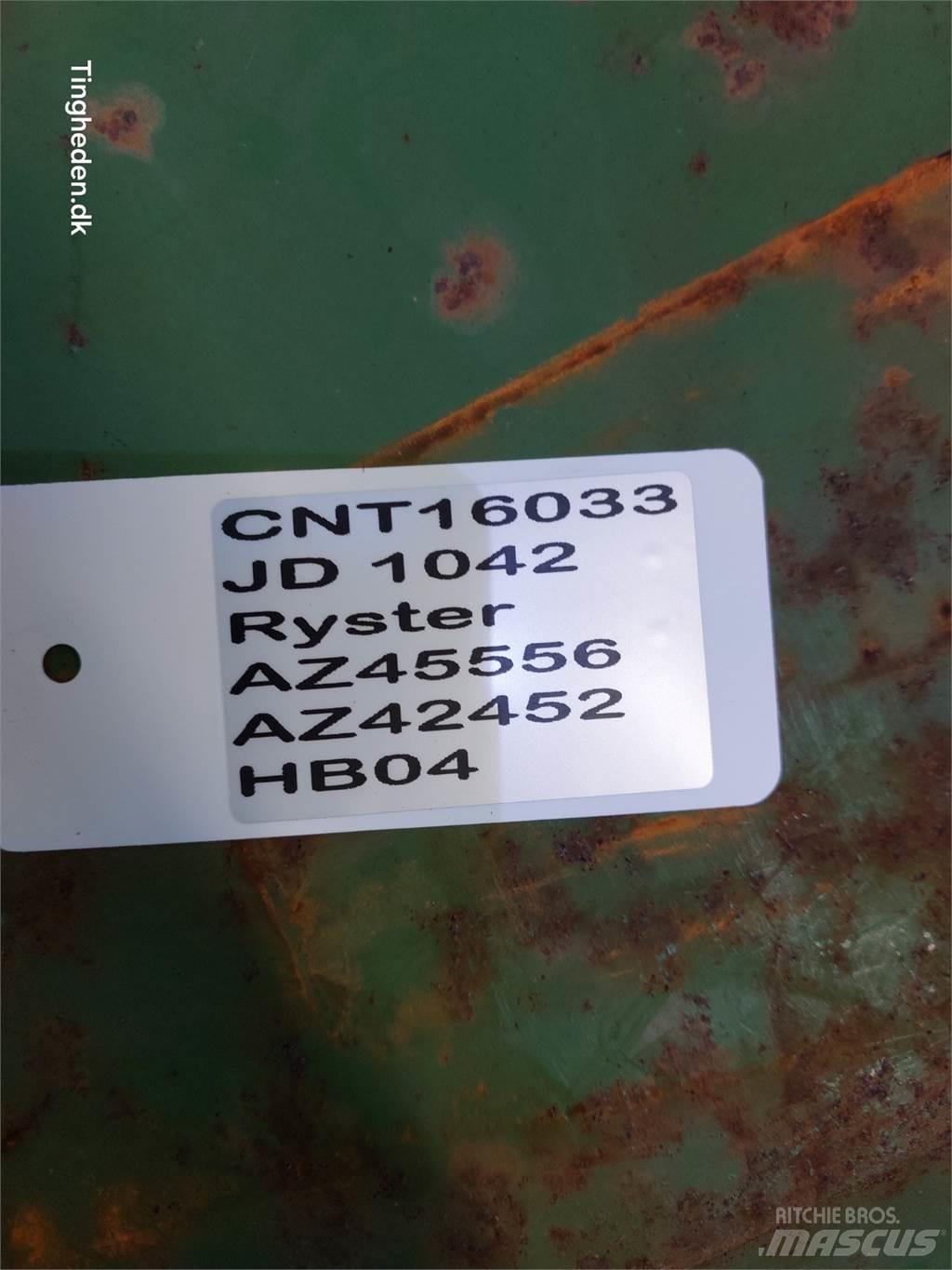 John Deere 1042 Combine harvester spares & accessories
