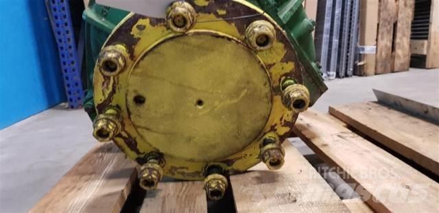 John Deere 1065 Combine harvester spares & accessories