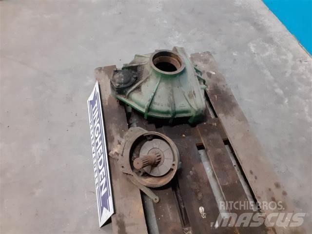John Deere 1065 Combine harvester spares & accessories