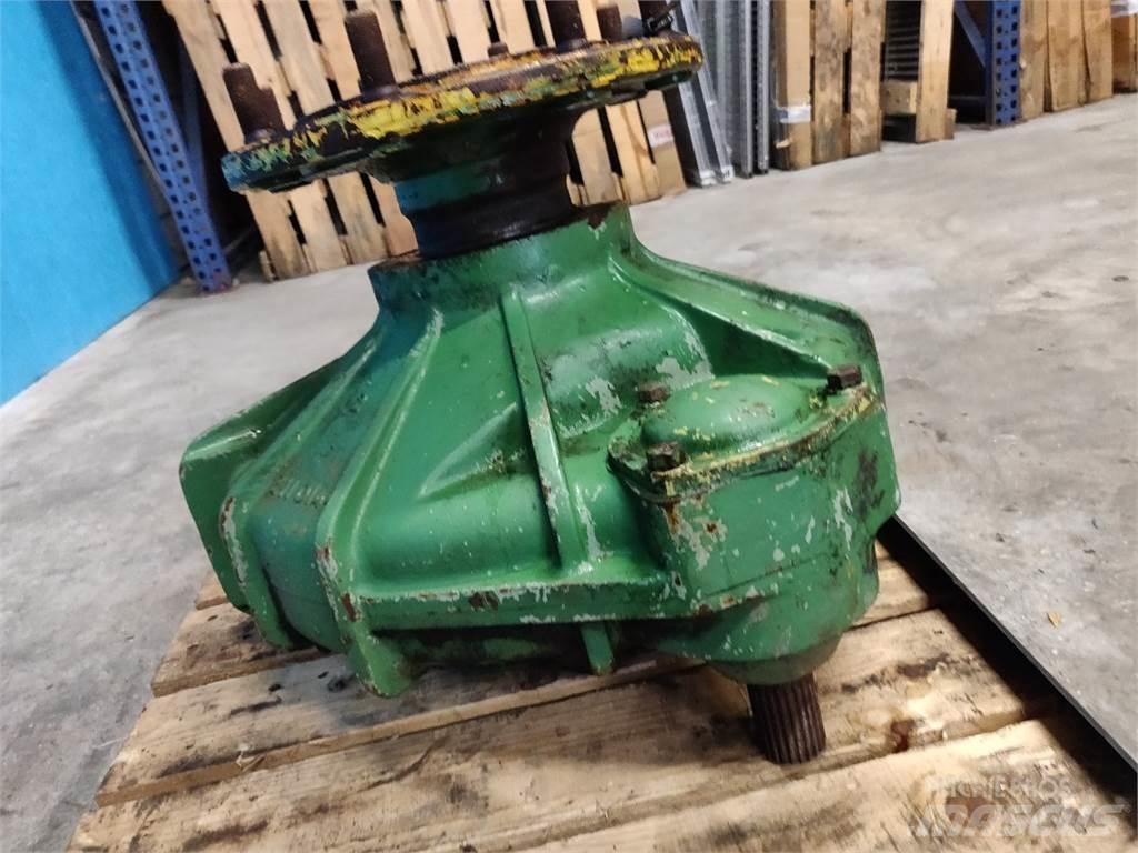 John Deere 1065 Combine harvester spares & accessories