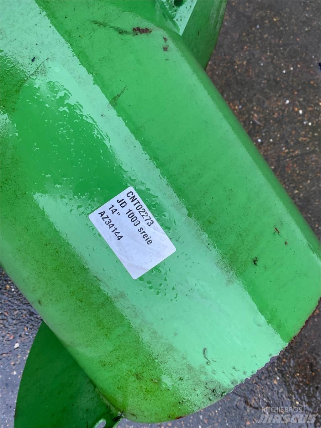 John Deere 1065 Combine harvester spares & accessories