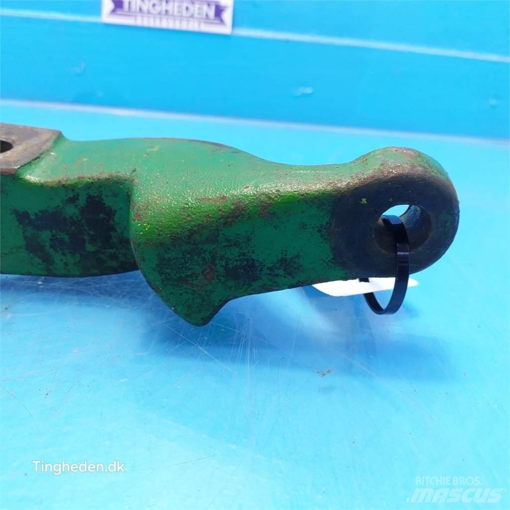 John Deere 1065 Combine harvester spares & accessories