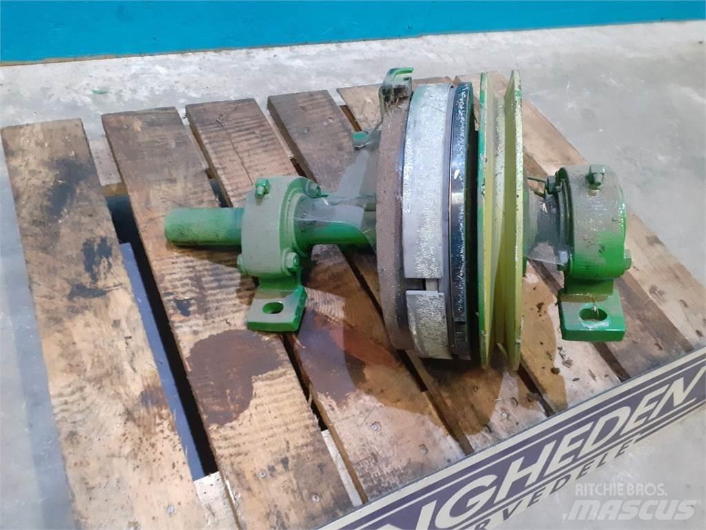 John Deere 1075 Combine harvester spares & accessories