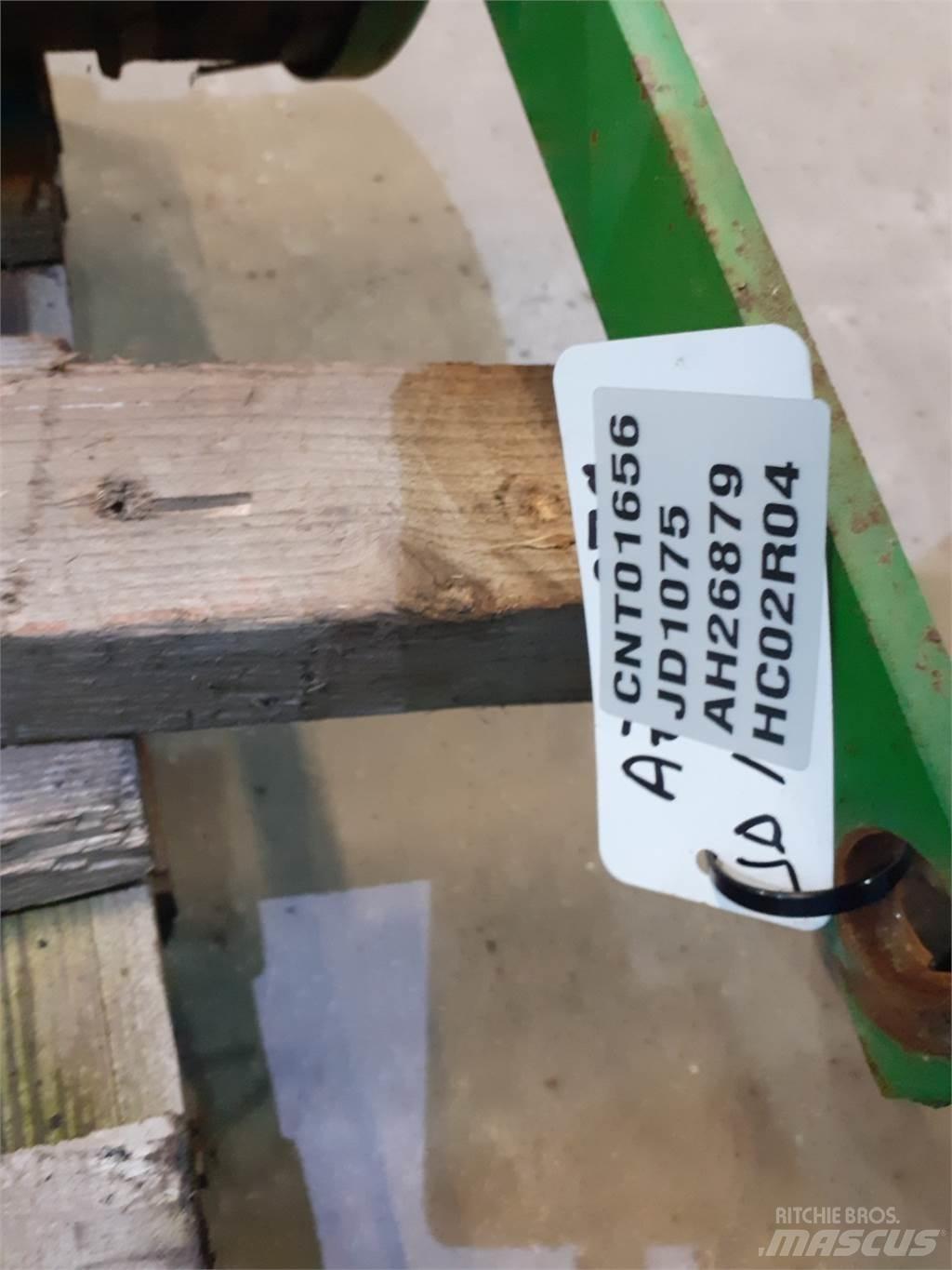 John Deere 1075 Combine harvester spares & accessories