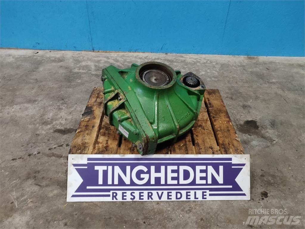 John Deere 1075 Combine harvester spares & accessories