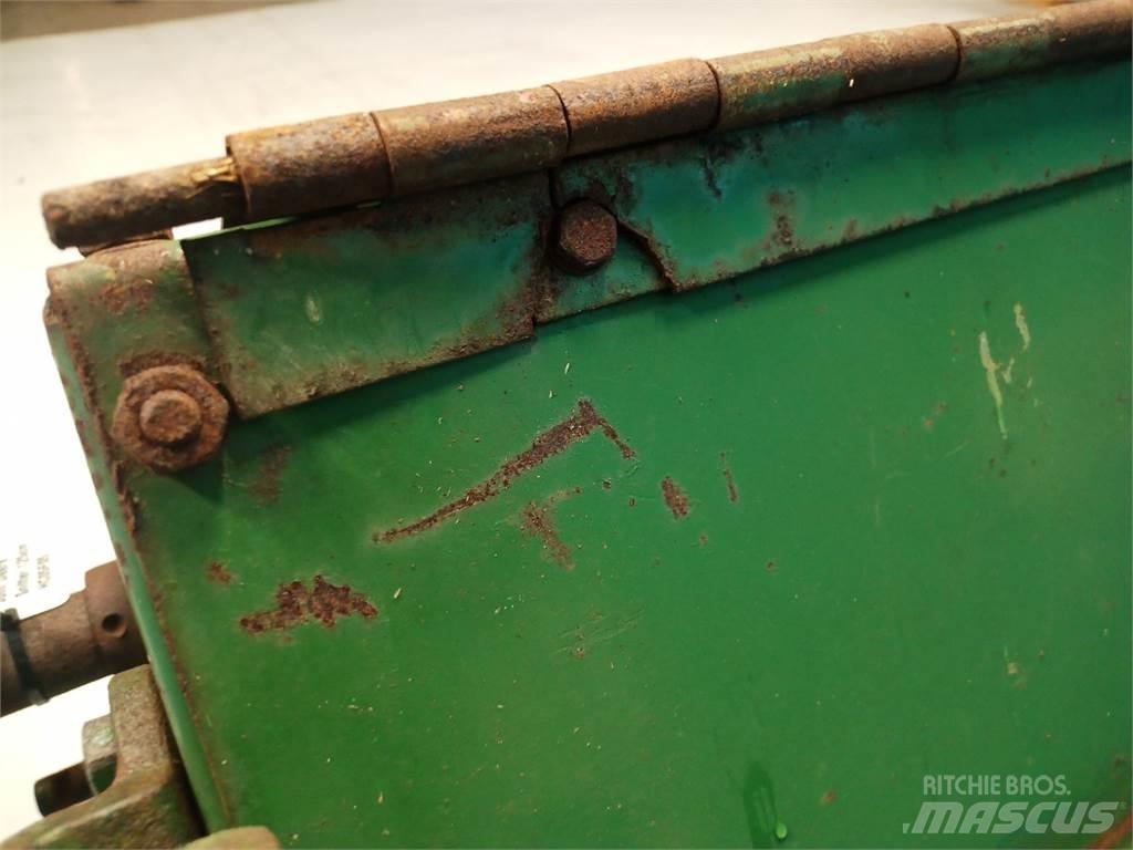 John Deere 1075 Combine harvester spares & accessories