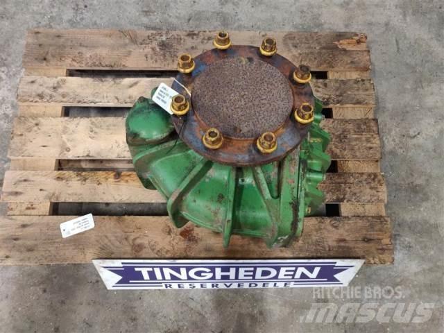 John Deere 1085 Combine harvester spares & accessories