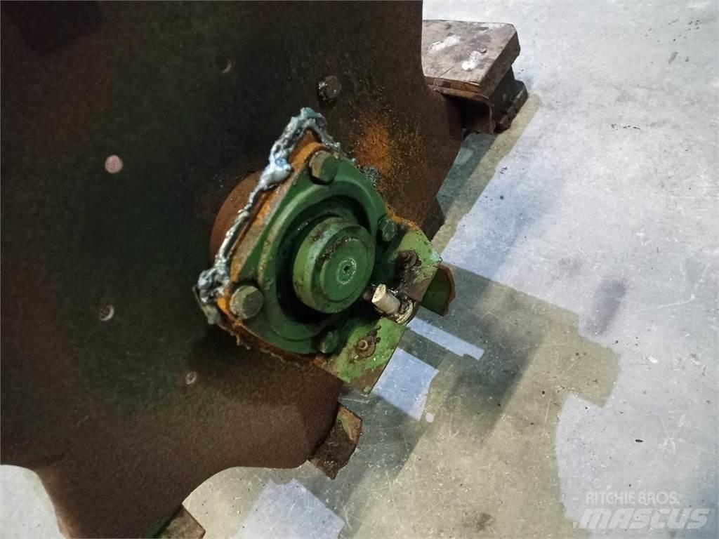 John Deere 1085 Combine harvester spares & accessories