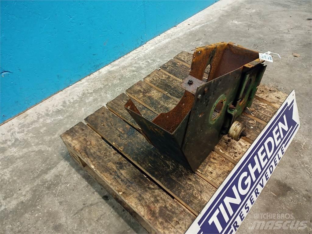 John Deere 1085 Combine harvester spares & accessories