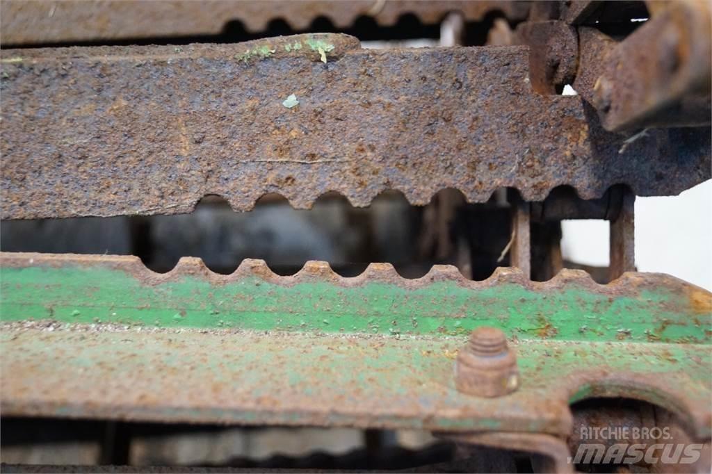 John Deere 1085 Combine harvester spares & accessories
