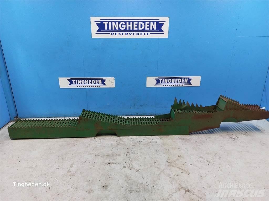 John Deere 1177 Combine harvester spares & accessories