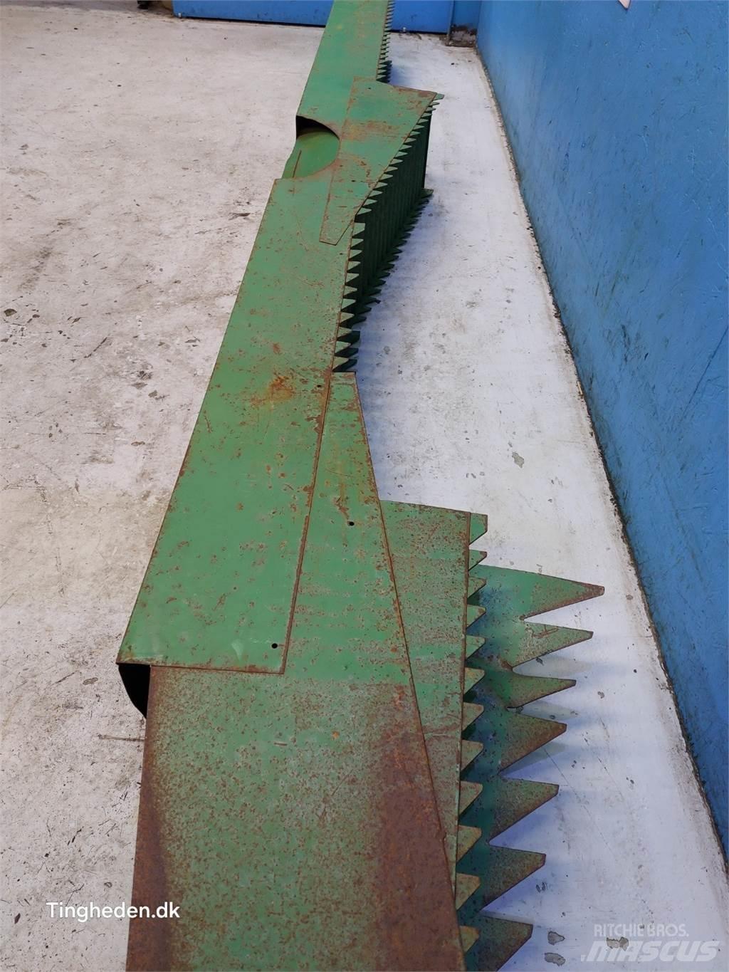 John Deere 1177 Combine harvester spares & accessories
