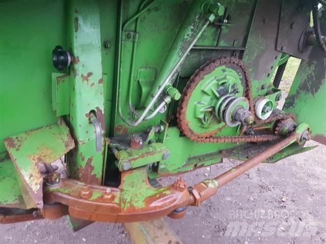 John Deere 14 Combine harvester spares & accessories