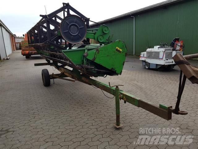 John Deere 16 Combine harvester spares & accessories