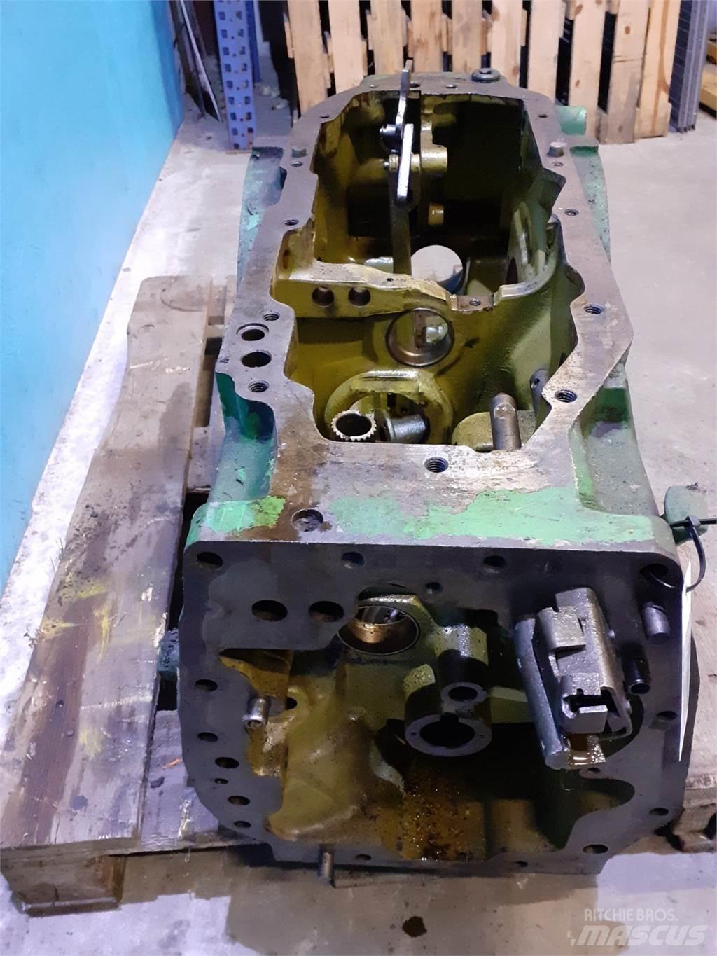 John Deere 2020 Transmission