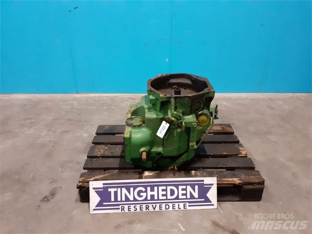 John Deere 2040 Transmission