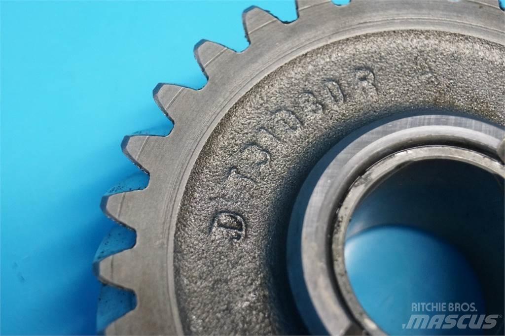John Deere 2040 Transmission