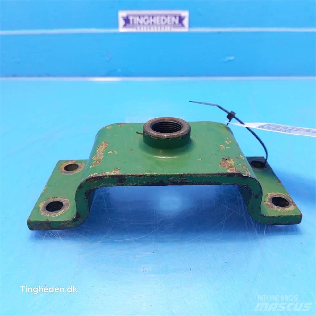 John Deere 2040 Other tractor accessories