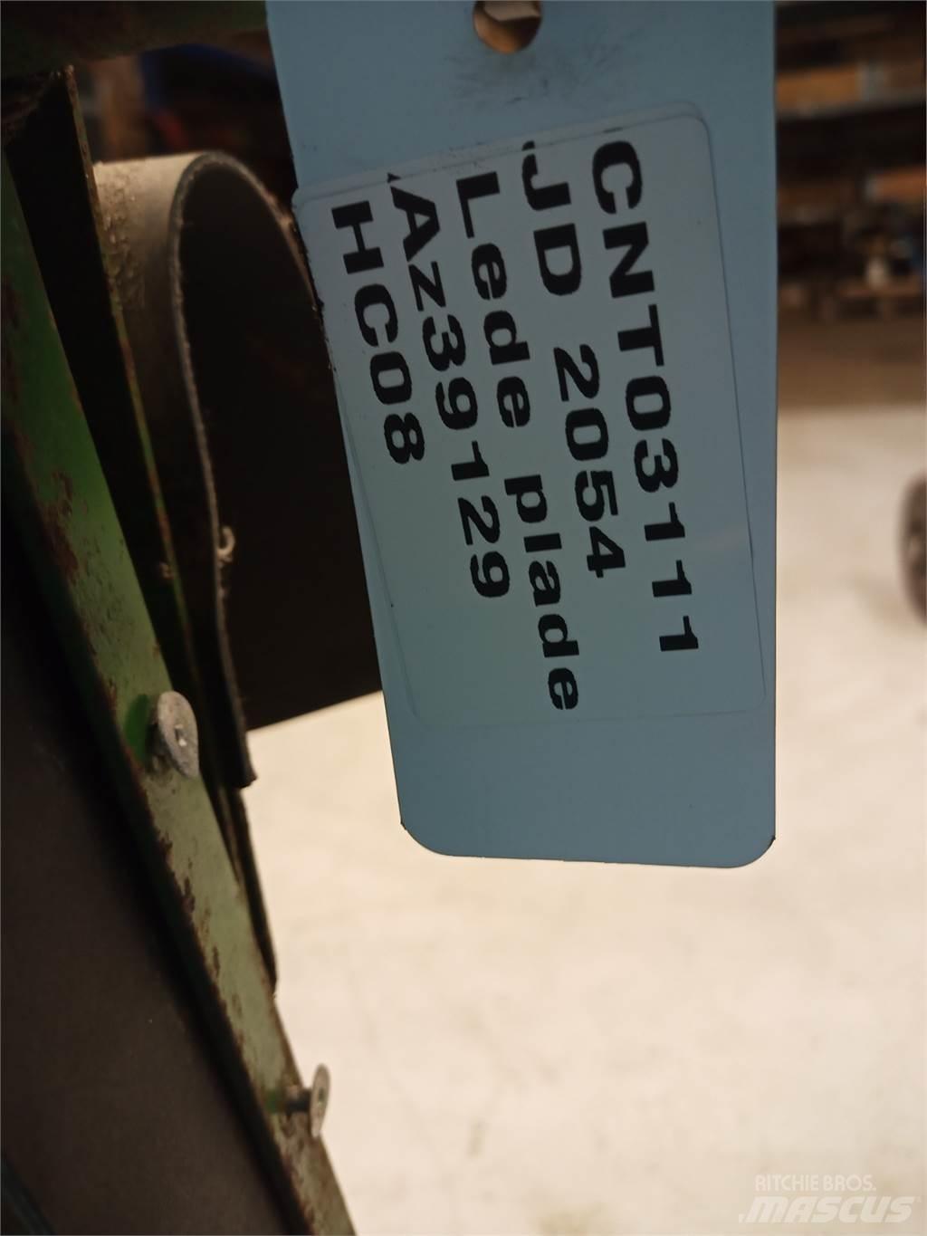 John Deere 2054 Combine harvester spares & accessories