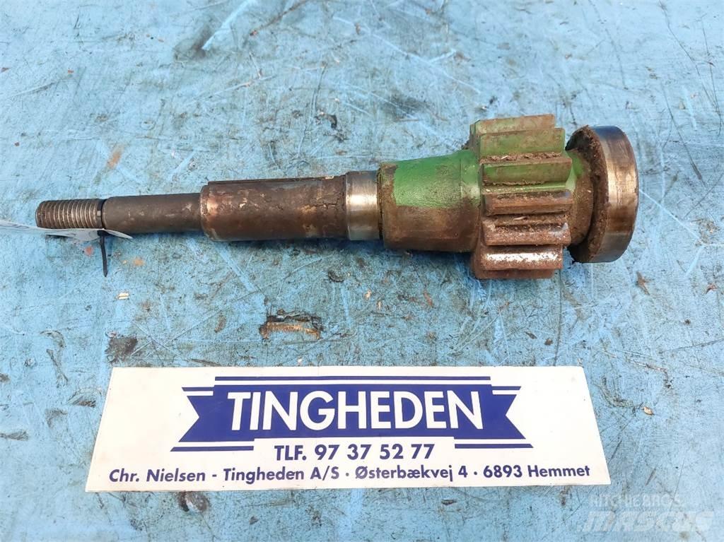 John Deere 2054 Combine harvester spares & accessories