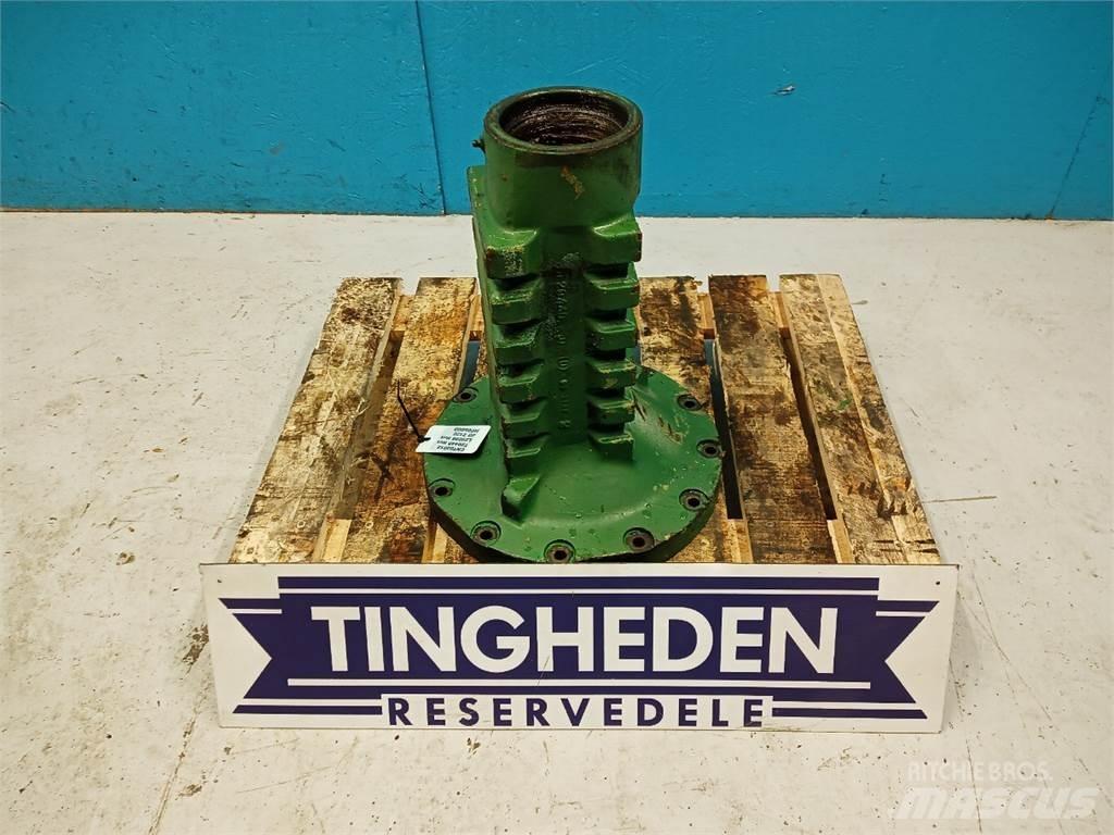 John Deere 2120 Other tractor accessories