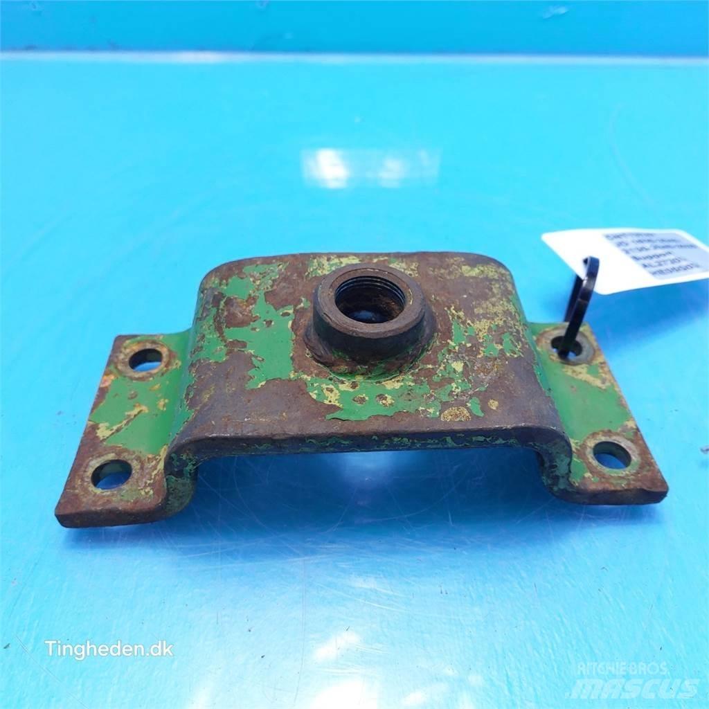 John Deere 2240 Other tractor accessories