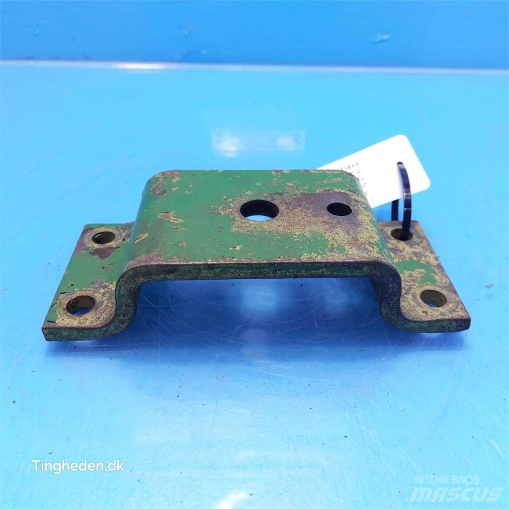 John Deere 2240 Other tractor accessories