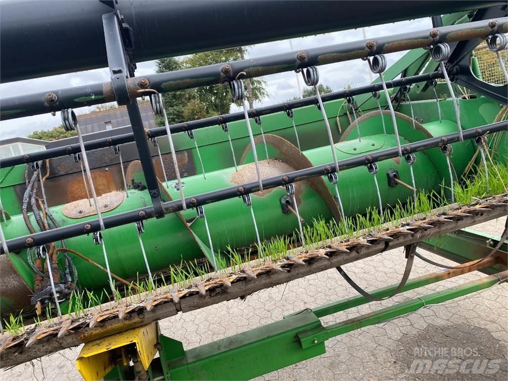 John Deere 25 Combine harvester spares & accessories