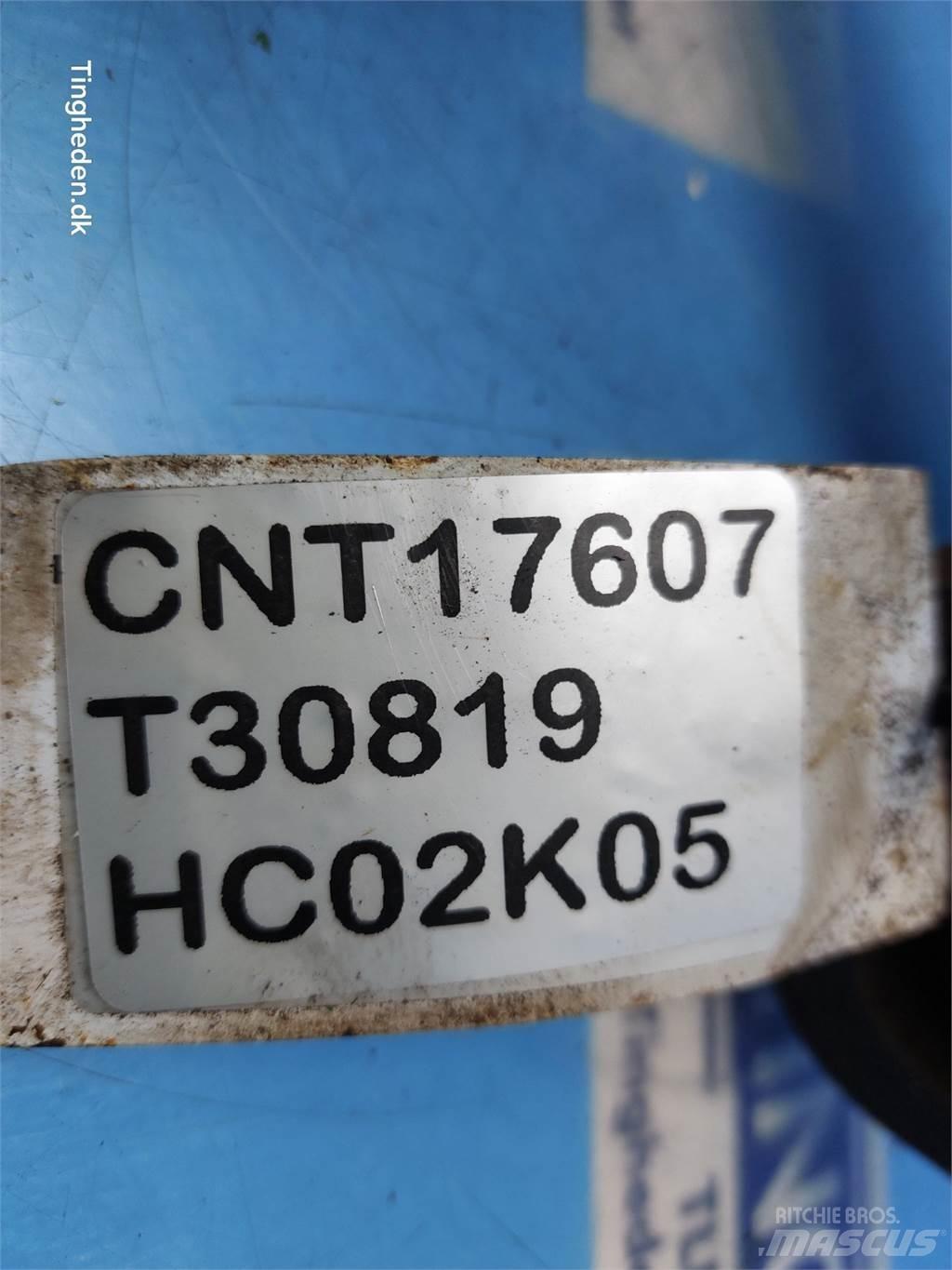 John Deere 3040 Engines
