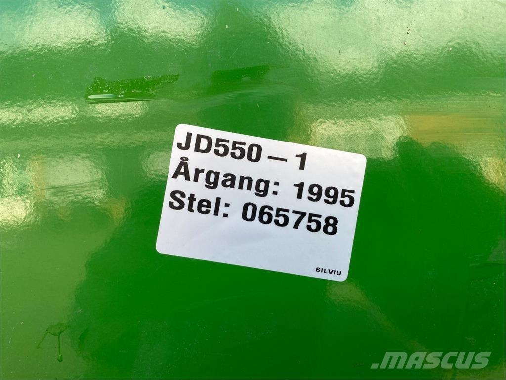 John Deere 550 Round balers