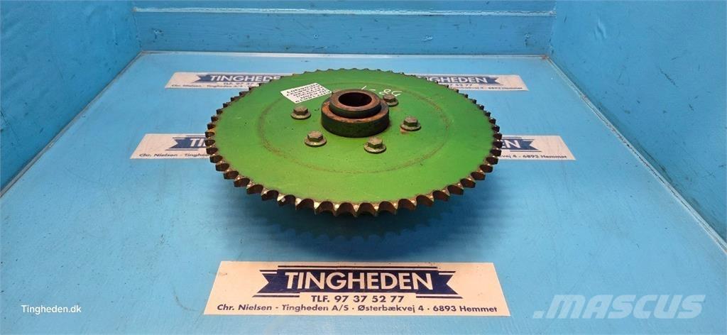 John Deere 625R Combine harvester spares & accessories