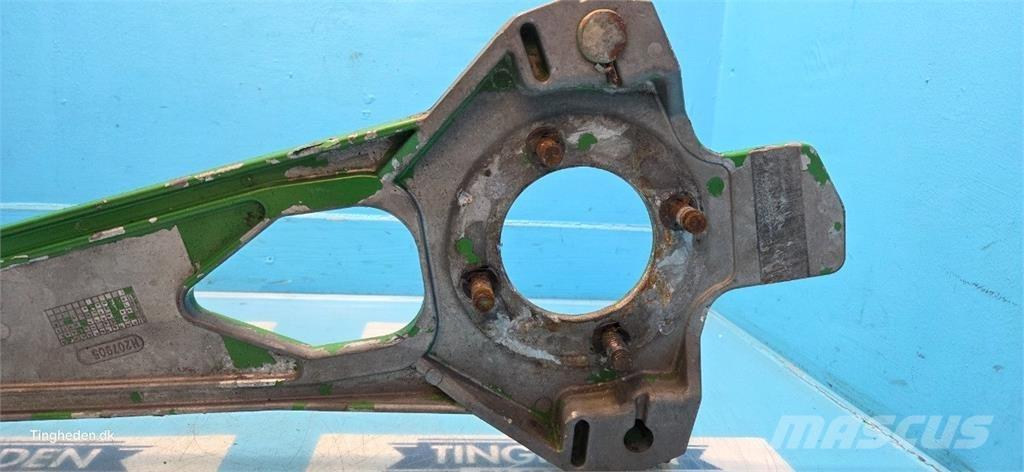 John Deere 625R Combine harvester spares & accessories