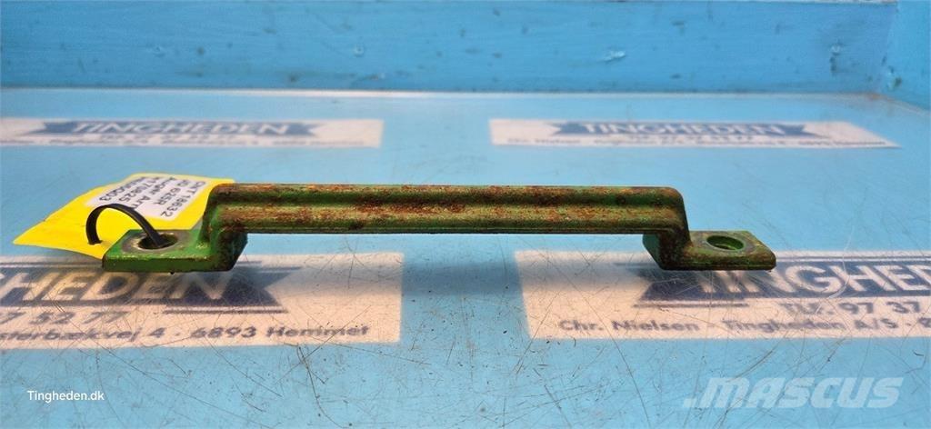 John Deere 625R Combine harvester spares & accessories