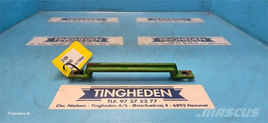 John Deere 625R Combine harvester spares & accessories